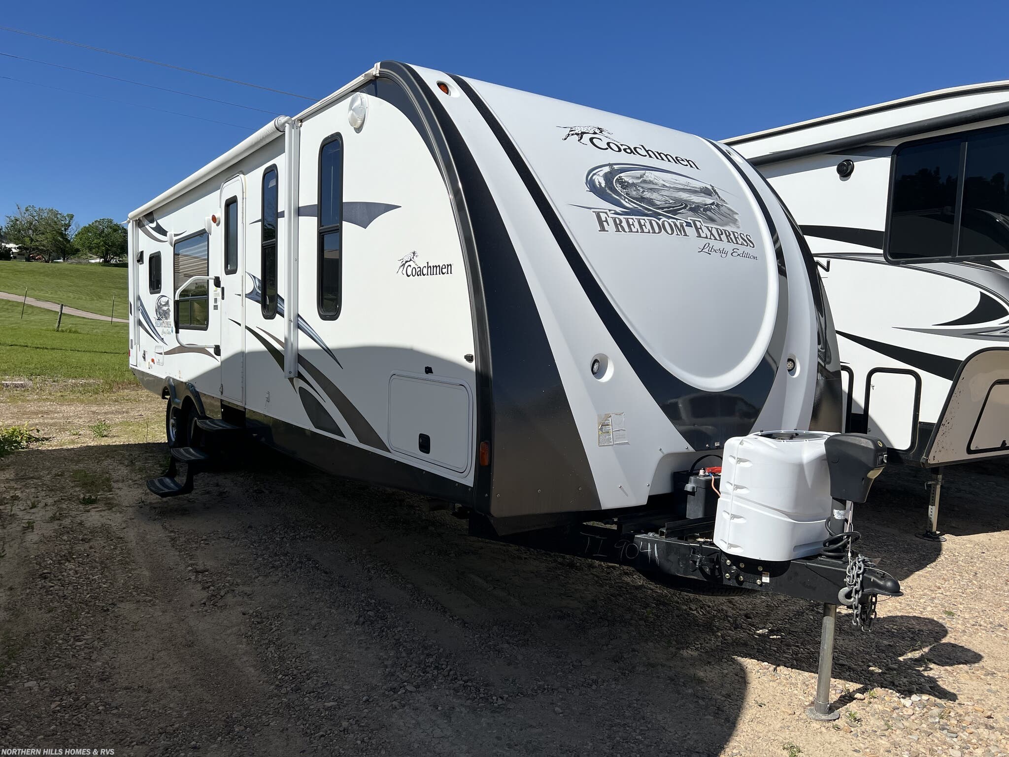 Used 2013 Coachmen Freedom Express Deep Slide 304 RKDS available in Whitewood, South Dakota