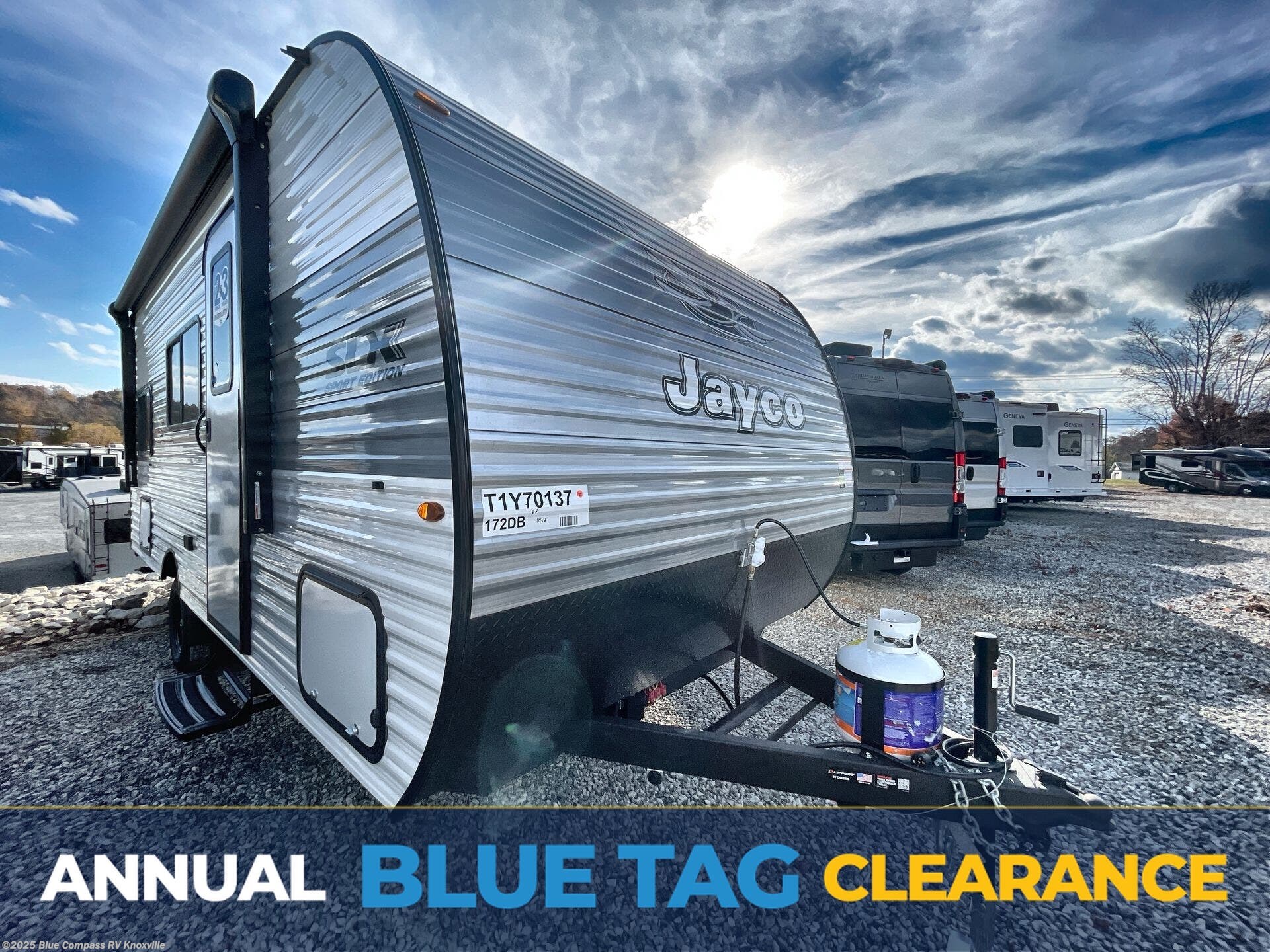 New 2026 Jayco Jay Flight SLX 172DB Sport's Edition available in Louisville, Tennessee