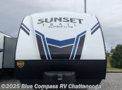 New 2020 CrossRoads Sunset Trail Super Lite 332QB available in Ringgold, Georgia
