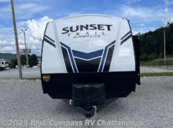 New 2021 CrossRoads Sunset Trail Super Lite 299QB available in Ringgold, Georgia