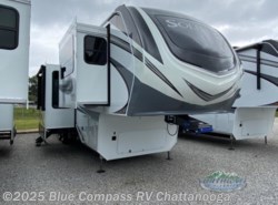 New 2022 Grand Design Solitude 346FLS R available in Ringgold, Georgia