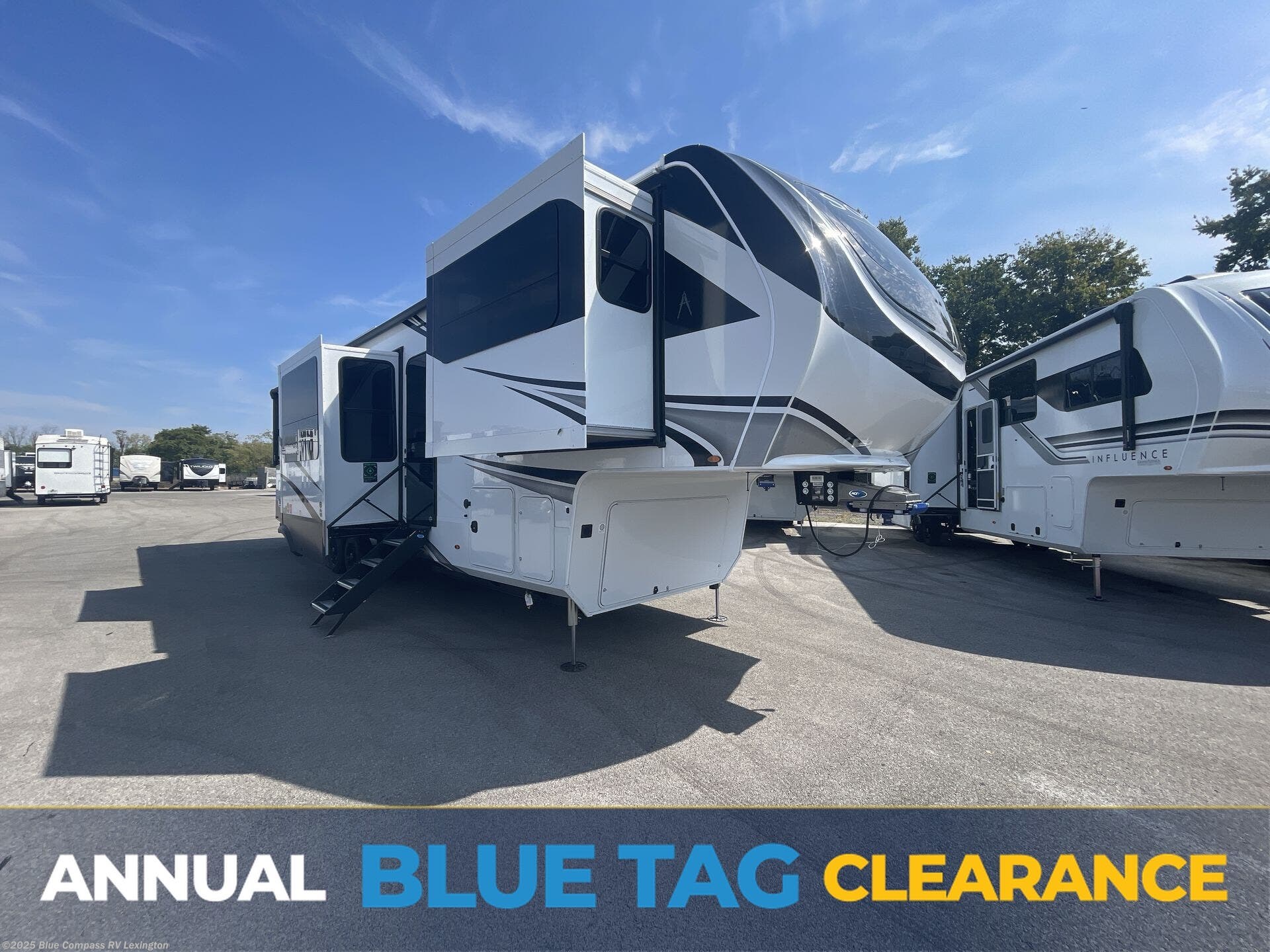 New 2026 Grand Design Solitude 380FL available in Georgetown, Kentucky