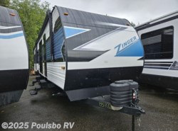 New 2025 CrossRoads Zinger 390DB available in Everett, Washington
