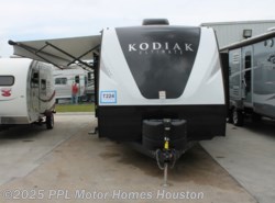 Used 2017 Dutchmen Kodiak Ultimate 279RBSL available in Houston, Texas