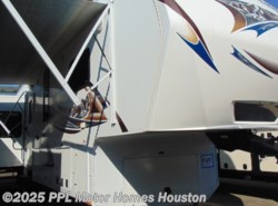Used 2013 Keystone Avalanche 330RE available in Houston, Texas