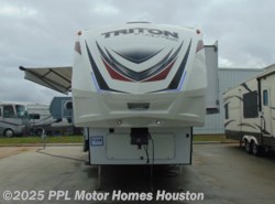 Used 2017 Dutchmen Voltage Triton 3551 available in Houston, Texas