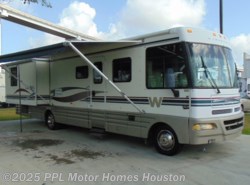Used 2000 Winnebago Chieftain 35U available in Houston, Texas