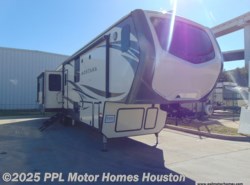 Used 2017 Keystone Montana Legacy Edition 3921FB available in Houston, Texas