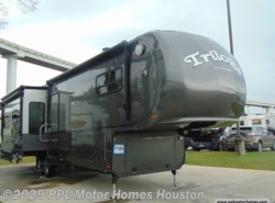 Used 2013 Dynamax Corp Trilogy Touring 3650RE available in Houston, Texas