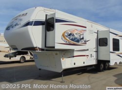 Used 2013 Keystone Montana Hickory 3150RL available in Houston, Texas