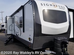 New 2020 Forest River Rockwood Signature Ultra Lite 8327SB available in North East, Pennsylvania