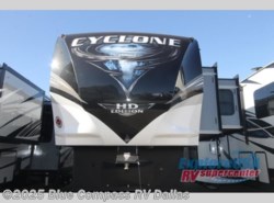 New 2019 Heartland Cyclone 4007 available in Mesquite, Texas