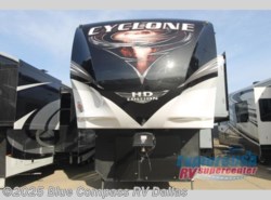 New 2019 Heartland Cyclone 3713 available in Mesquite, Texas