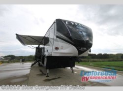 New 2019 Heartland Cyclone 4007 available in Mesquite, Texas