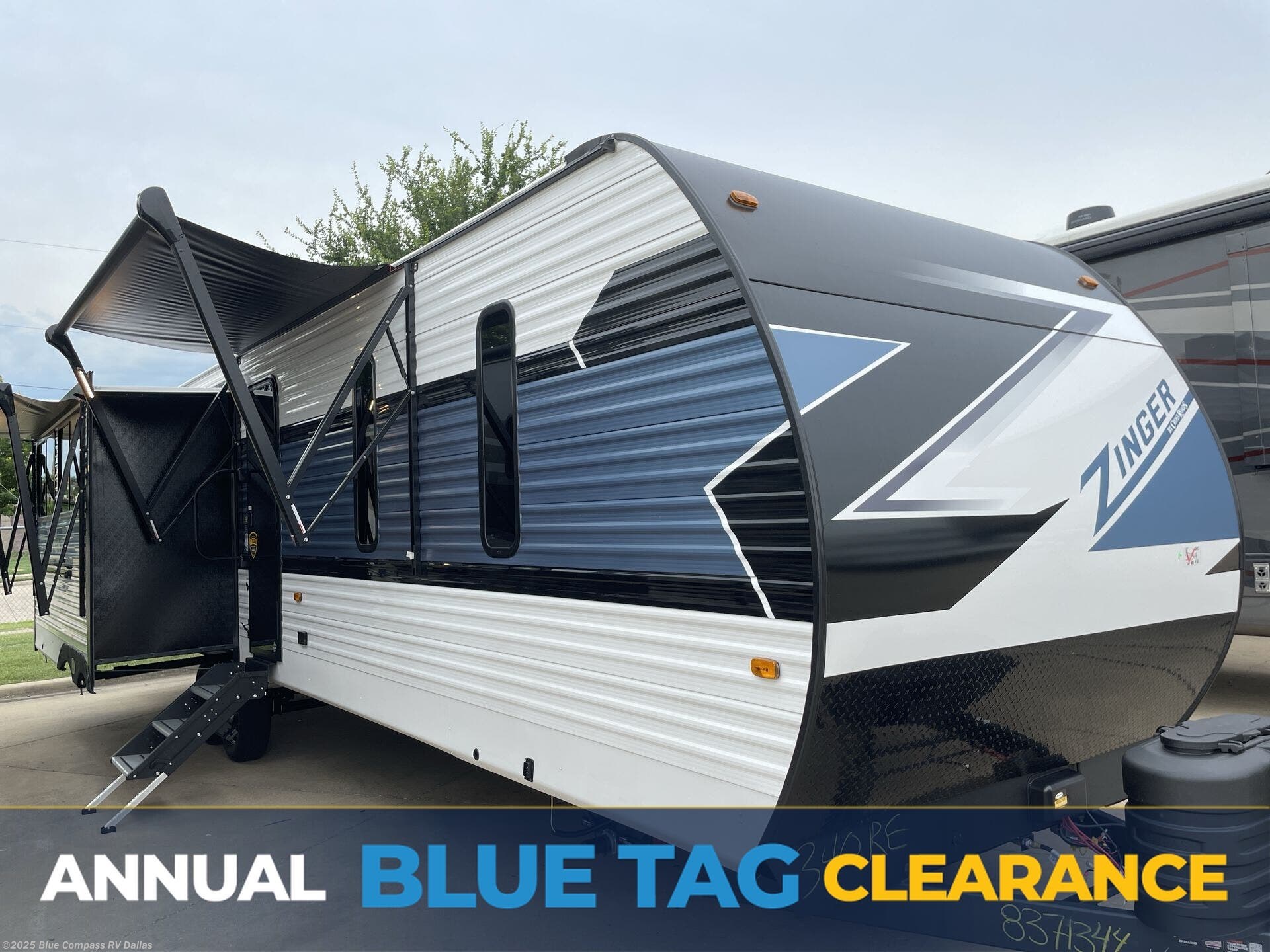 New 2025 CrossRoads Zinger 340RE available in Mesquite, Texas
