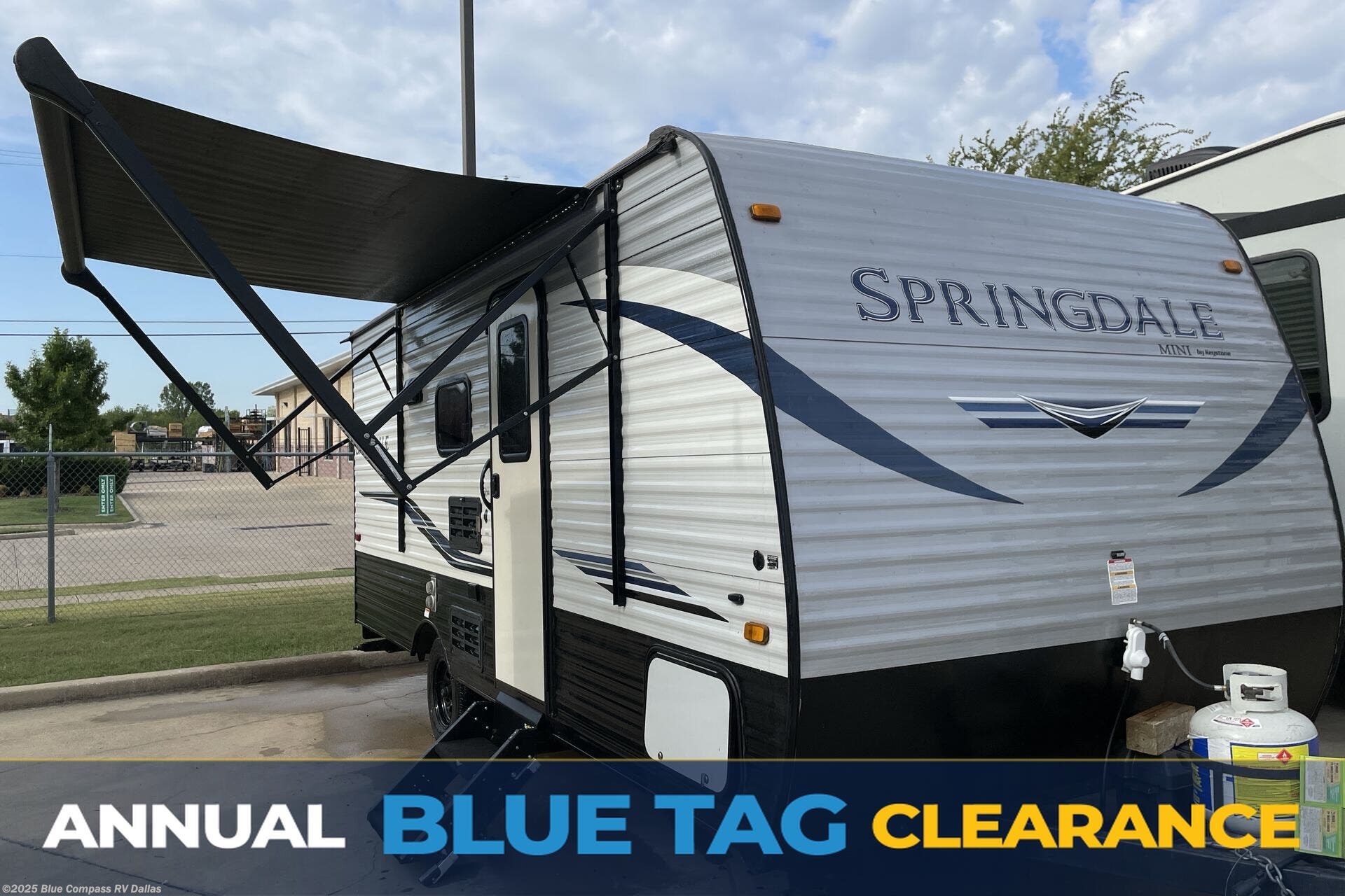 Used 2021 Keystone Springdale Mini 1800BH available in Mesquite, Texas