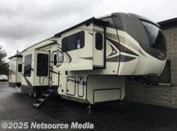 New 2018 Jayco North Point 381FLWS available in , Ohio