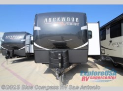 New 2021 Forest River Rockwood Signature Ultra Lite 8332SB available in San Antonio, Texas