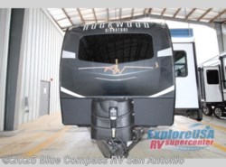 New 2021 Forest River Rockwood Signature Ultra Lite 8335SB available in San Antonio, Texas