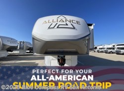 New 2025 Alliance RV Paradigm 395DS available in San Antonio, Texas