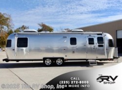 New 2018 Airstream Classic 30RB available in Baton Rouge, Louisiana