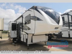 New 2019 Dutchmen Voltage V3605 available in Wills Point, Texas