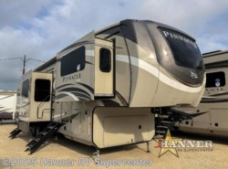 New 2020 Jayco Pinnacle 38FLWS available in Baird, Texas