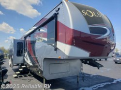 Used 2017 Starcraft Solstice FW 364RKTS available in Springfield, Missouri
