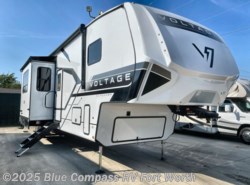 New 2026 Dutchmen Voltage V-Series 3850 available in Fort Worth, Texas