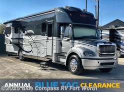 Used 2017 Dynamax Corp Dynaquest XL 37RB available in Fort Worth, Texas