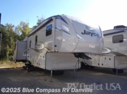 New 2018 Jayco Eagle 30.5MBOK available in Ringgold, Virginia
