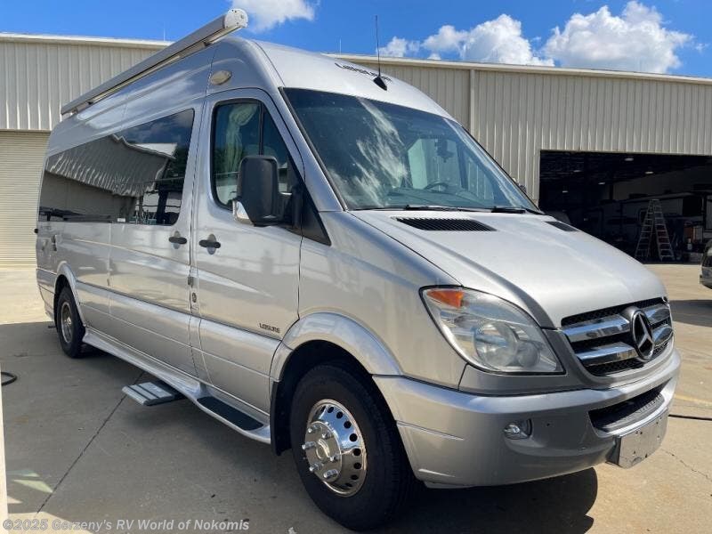 Used 2014 Leisure Travel Free Spirit 22SS available in Nokomis, Florida