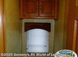 Used 2009 Coachmen Pathfinder available in Lakeland, Florida