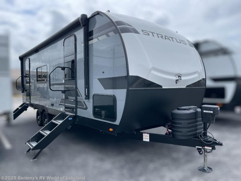 New 2025 Venture RV Stratus 241VRK available in Lakeland, Florida