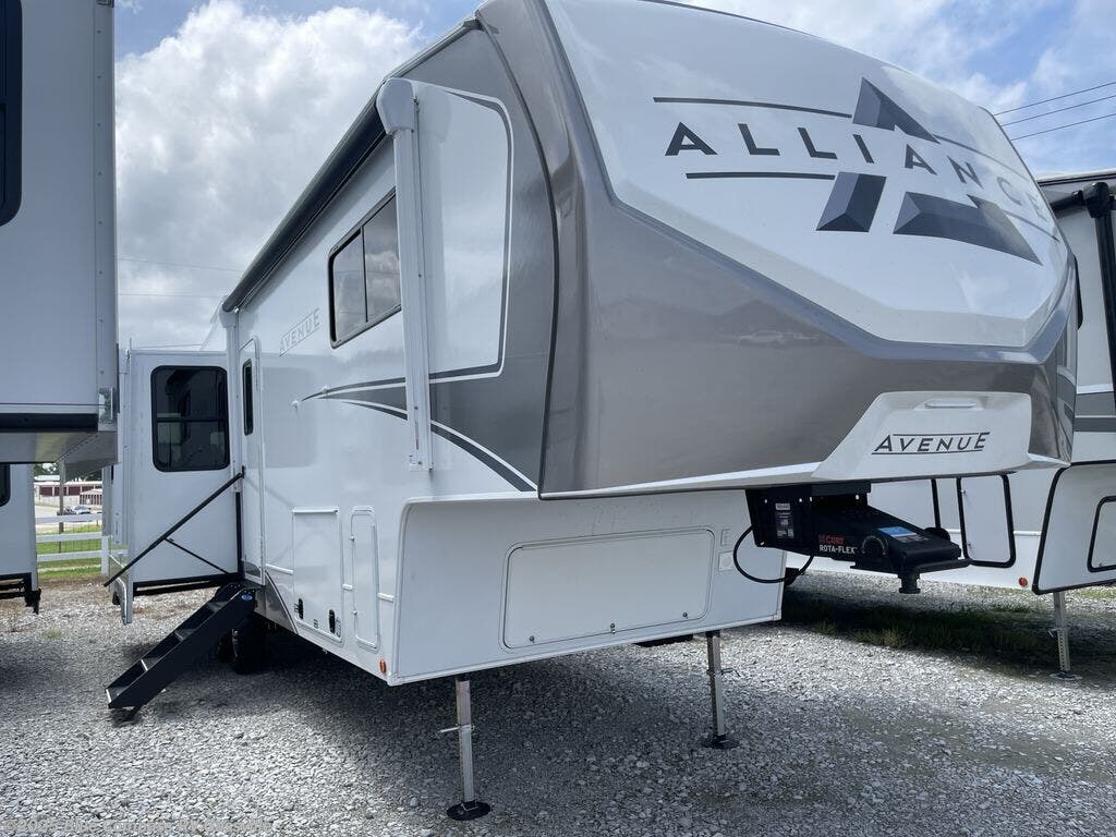 New 2026 Alliance RV Avenue 32RLS available in Gassville, Arkansas