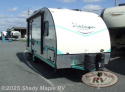 Used 2017 Gulf Stream Vintage Cruiser 19ERD available in East Earl, Pennsylvania
