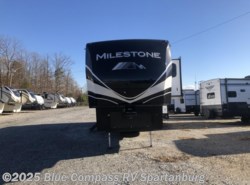 New 2020 Heartland Milestone 386BH available in Duncan, South Carolina