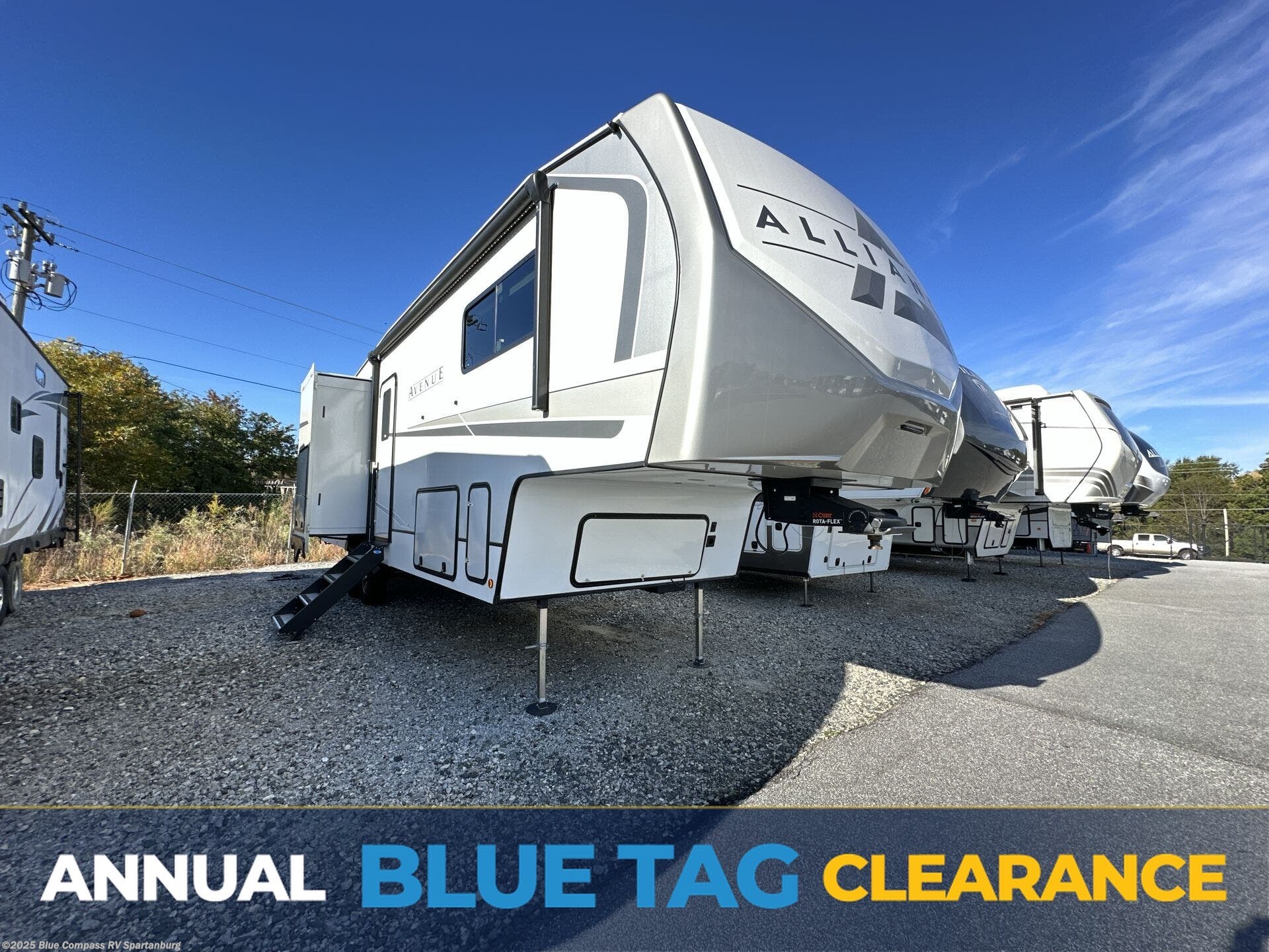 Used 2024 Alliance RV Avenue 33RKS available in Duncan, South Carolina