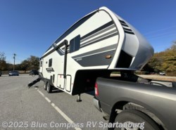 New 2026 Grand Design Reflection 100 Series 24RL available in Duncan, South Carolina