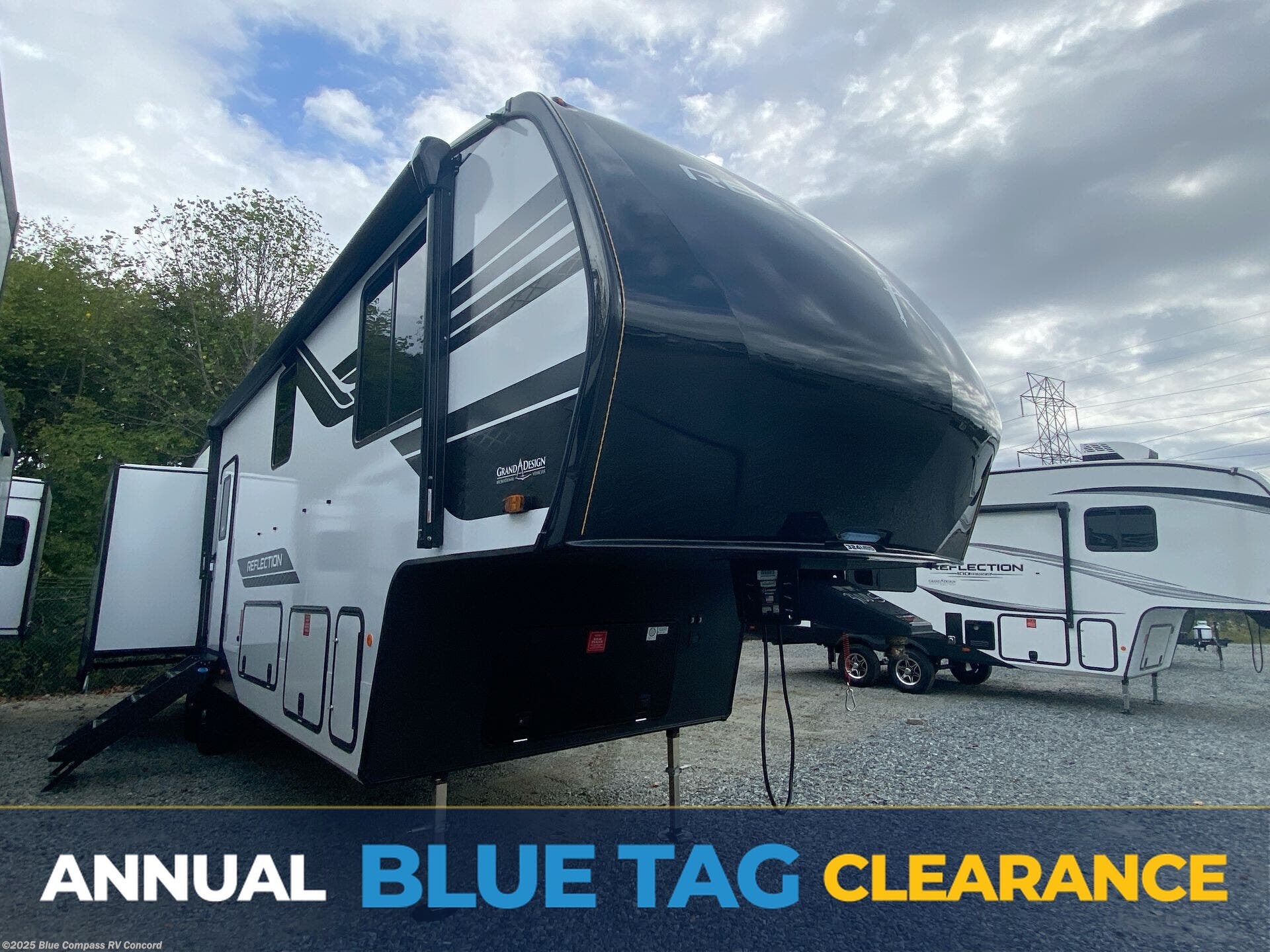 New 2026 Grand Design Reflection 324MBS available in Concord, North Carolina