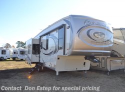 New 2018 Palomino Columbus Compass 298RLC available in Southaven, Mississippi