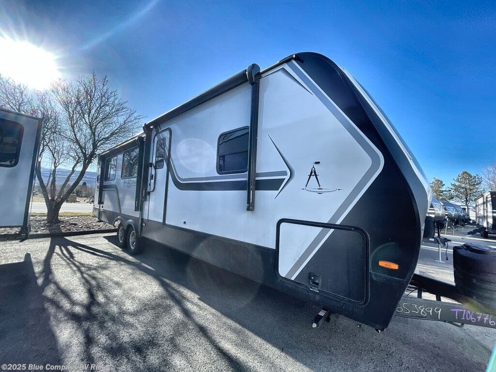 New 2025 Grand Design Imagine 2970RL available in Reno, Nevada