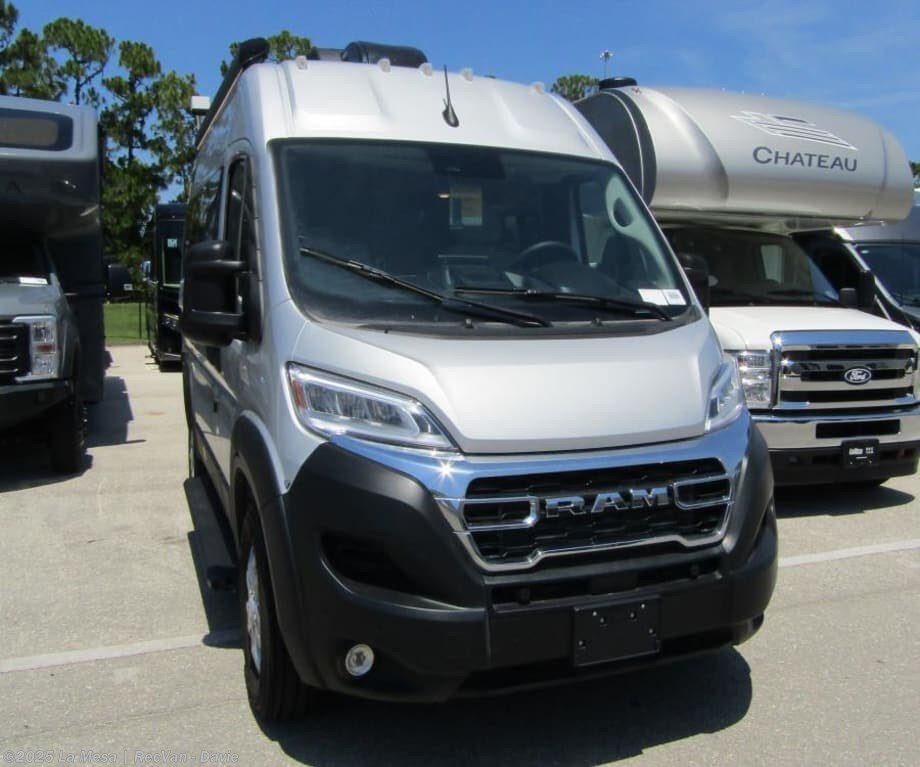 New 2026 Thor Motor Coach Rize 18M available in Davie, Florida