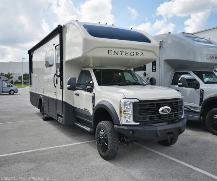 New 2026 Entegra Coach Esteem XL 32U-XL-DE available in Davie, Florida