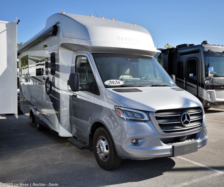 New 2026 Tiffin Wayfarer 25XLW available in Davie, Florida