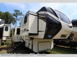 New 2018 Keystone Alpine 3800FK available in Ocala, Florida
