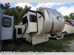 Used 2017 Palomino Columbus F381FL available in Ocala, Florida