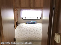 Used 2000 Coachmen Catalina available in Murfressboro, Tennessee