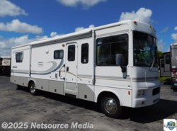 Used 2004 Winnebago Sightseer 33L available in Fort Myers, Florida