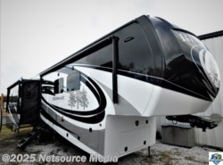 New 2019 CrossRoads Redwood 3901MB available in Fort Myers, Florida
